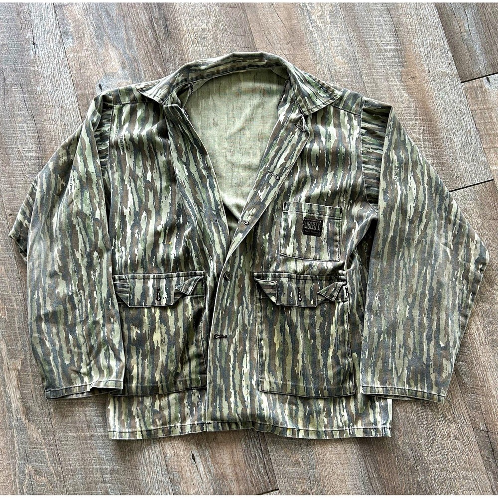 Vintage Liberty Realtree Camo Hunting Jacket Made in USA Button Up size Medium